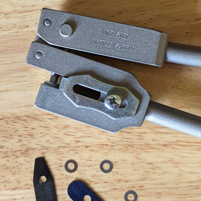 what is a edc hole puncher｜TikTok Search